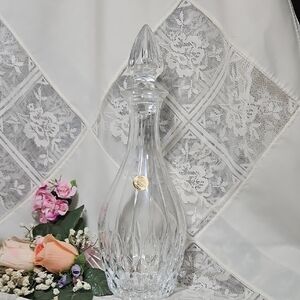 Crystal Glass Decanter with Stopper
